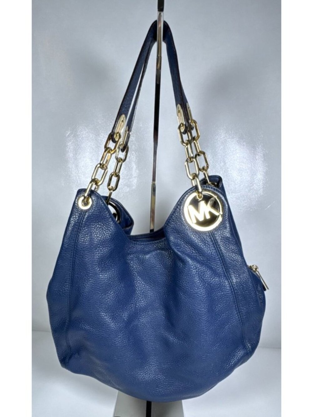 Michael Kors Fulton Large Navy Blue Leather Hobo Shoulder Bag Gold Chain Purse